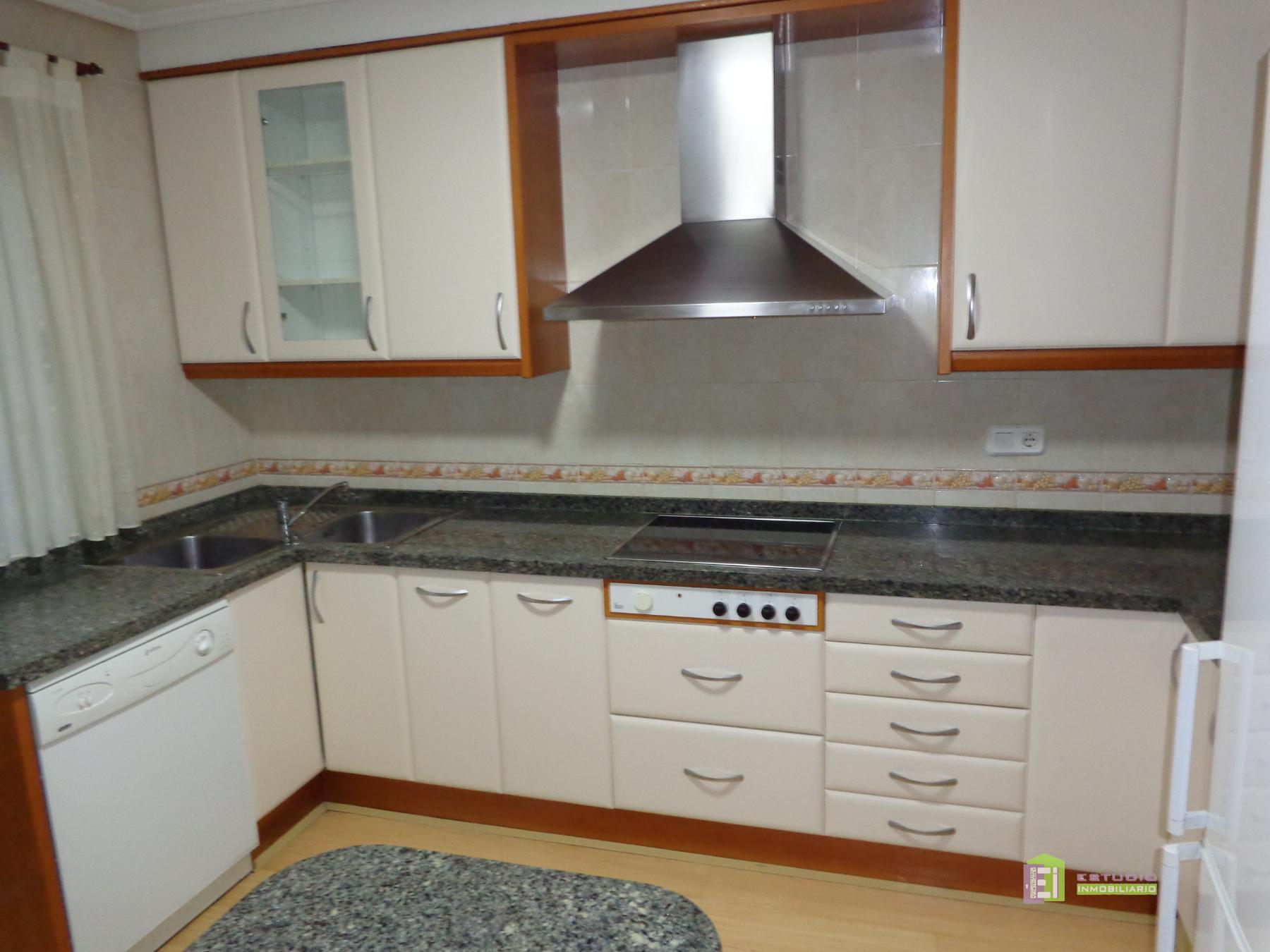 For sale of flat in San Vicente del Raspeig