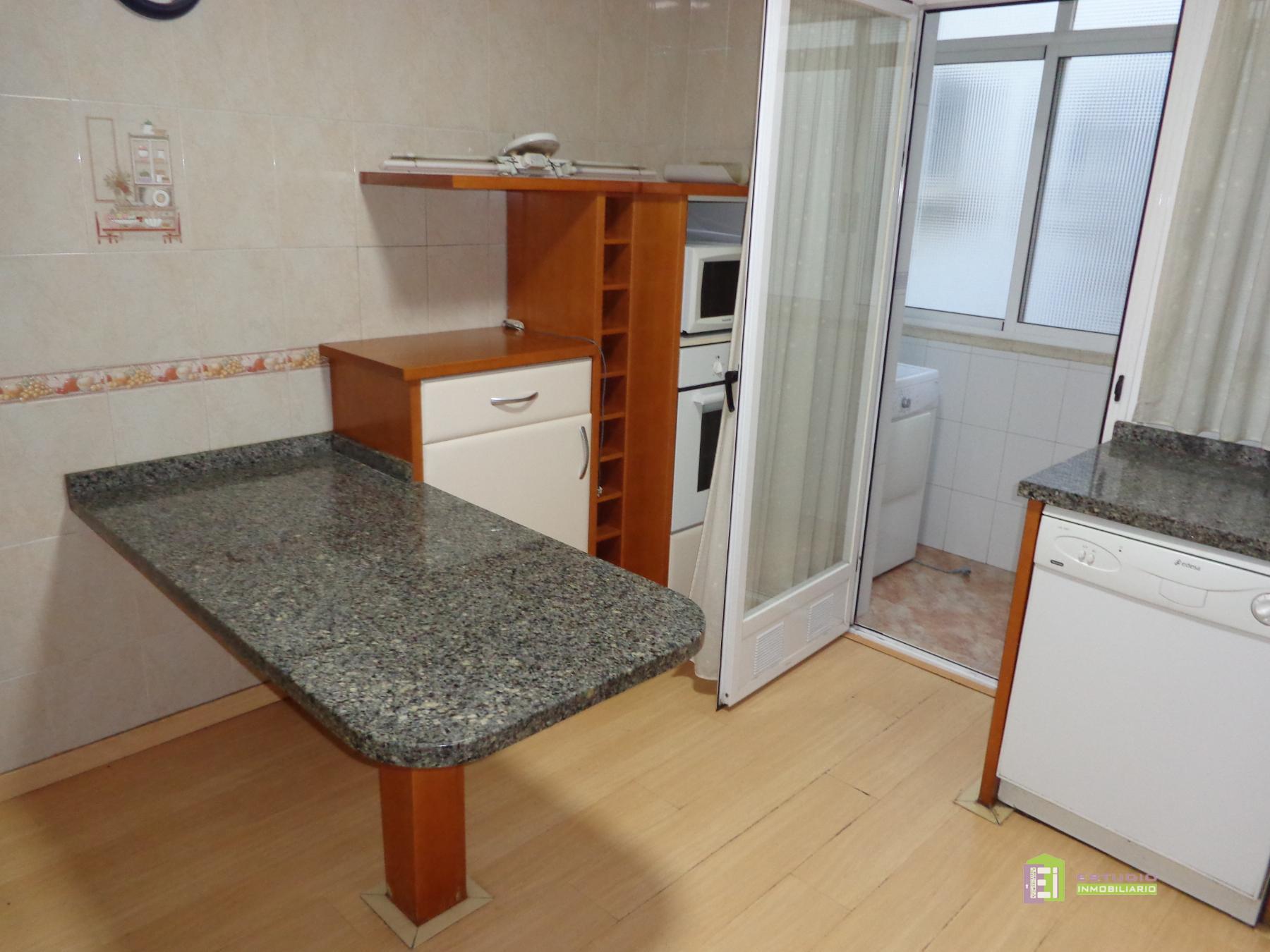 For sale of flat in San Vicente del Raspeig