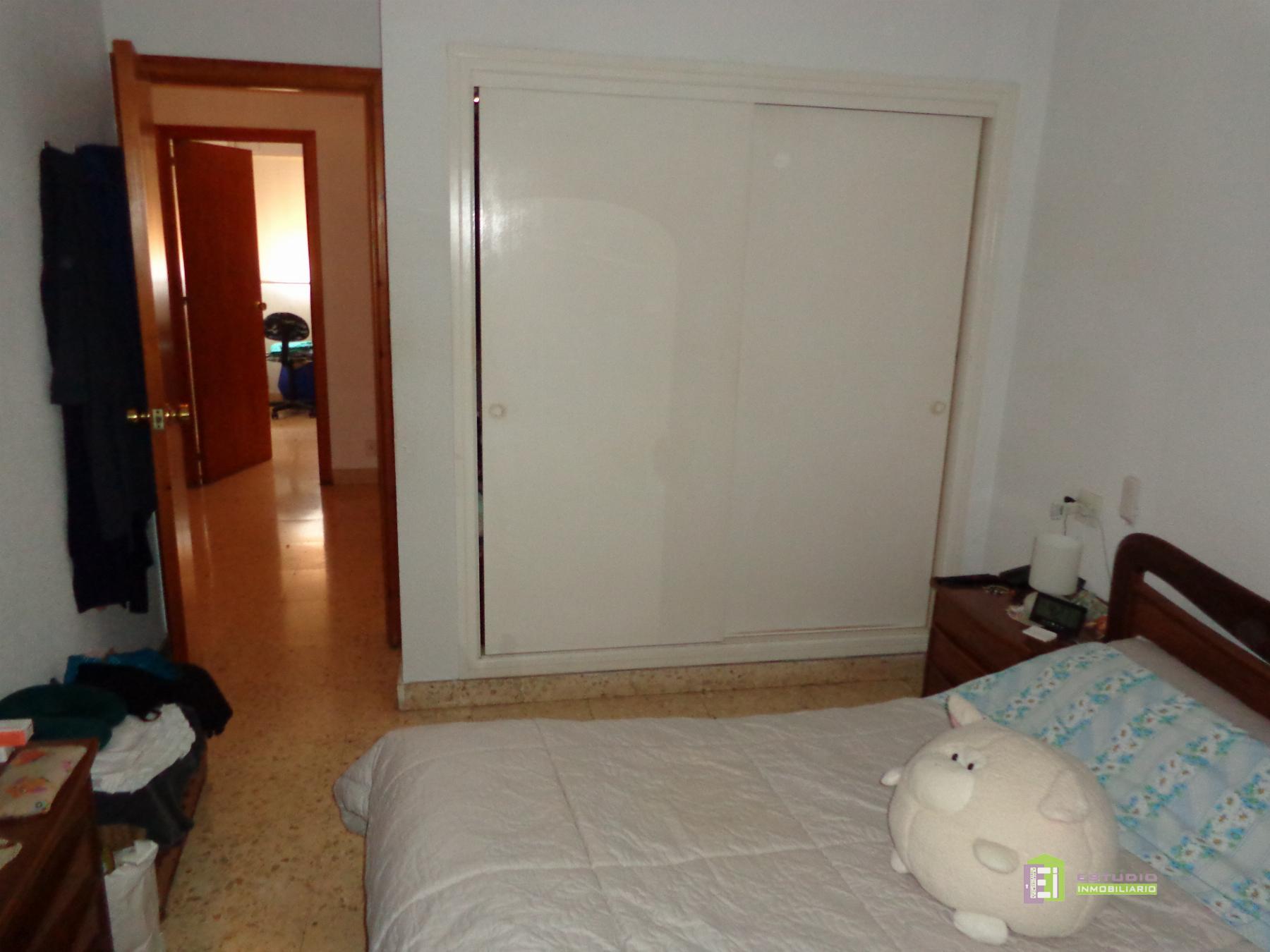 For sale of flat in Alicante