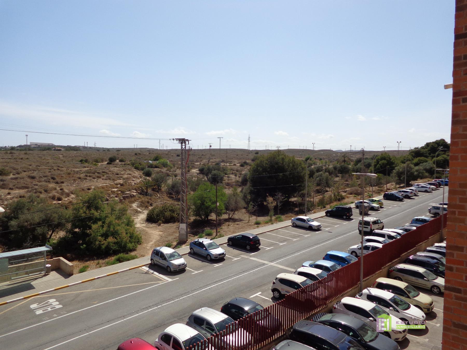 For sale of flat in Alicante