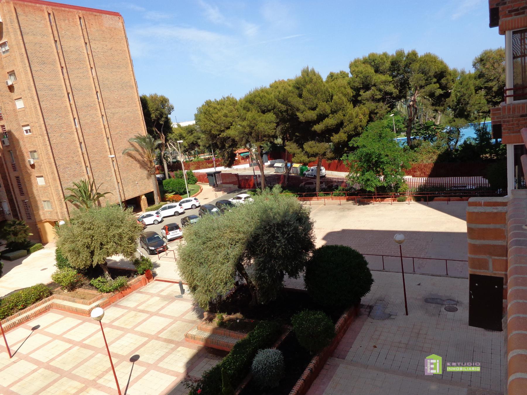 For sale of flat in Alicante