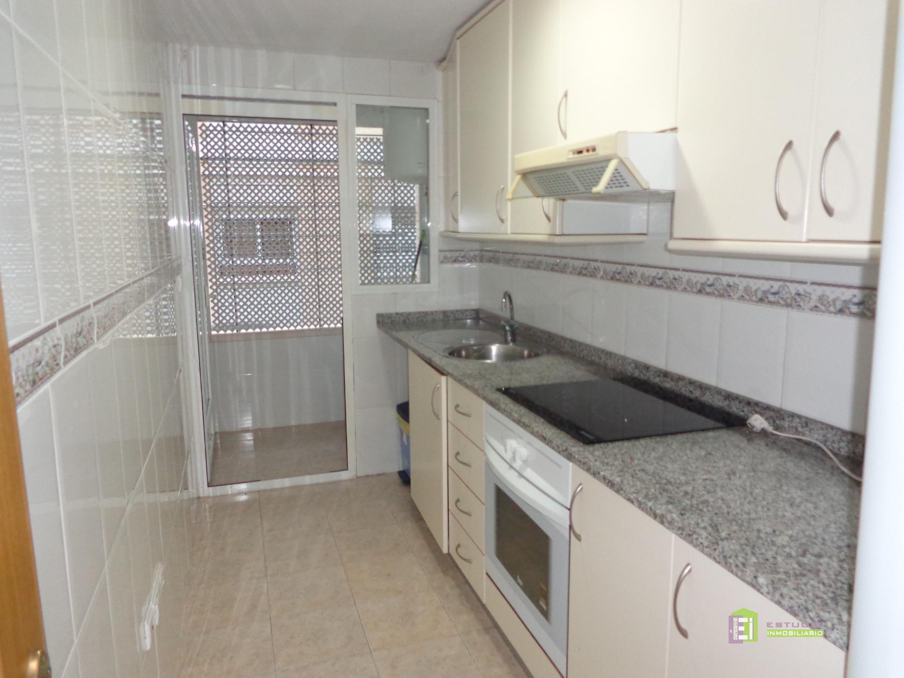 For sale of flat in Alicante