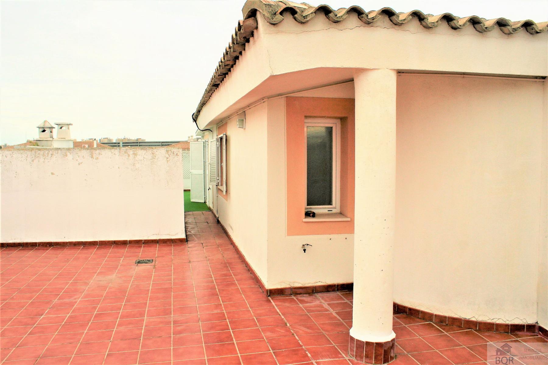 For sale of penthouse in Jerez de la Frontera