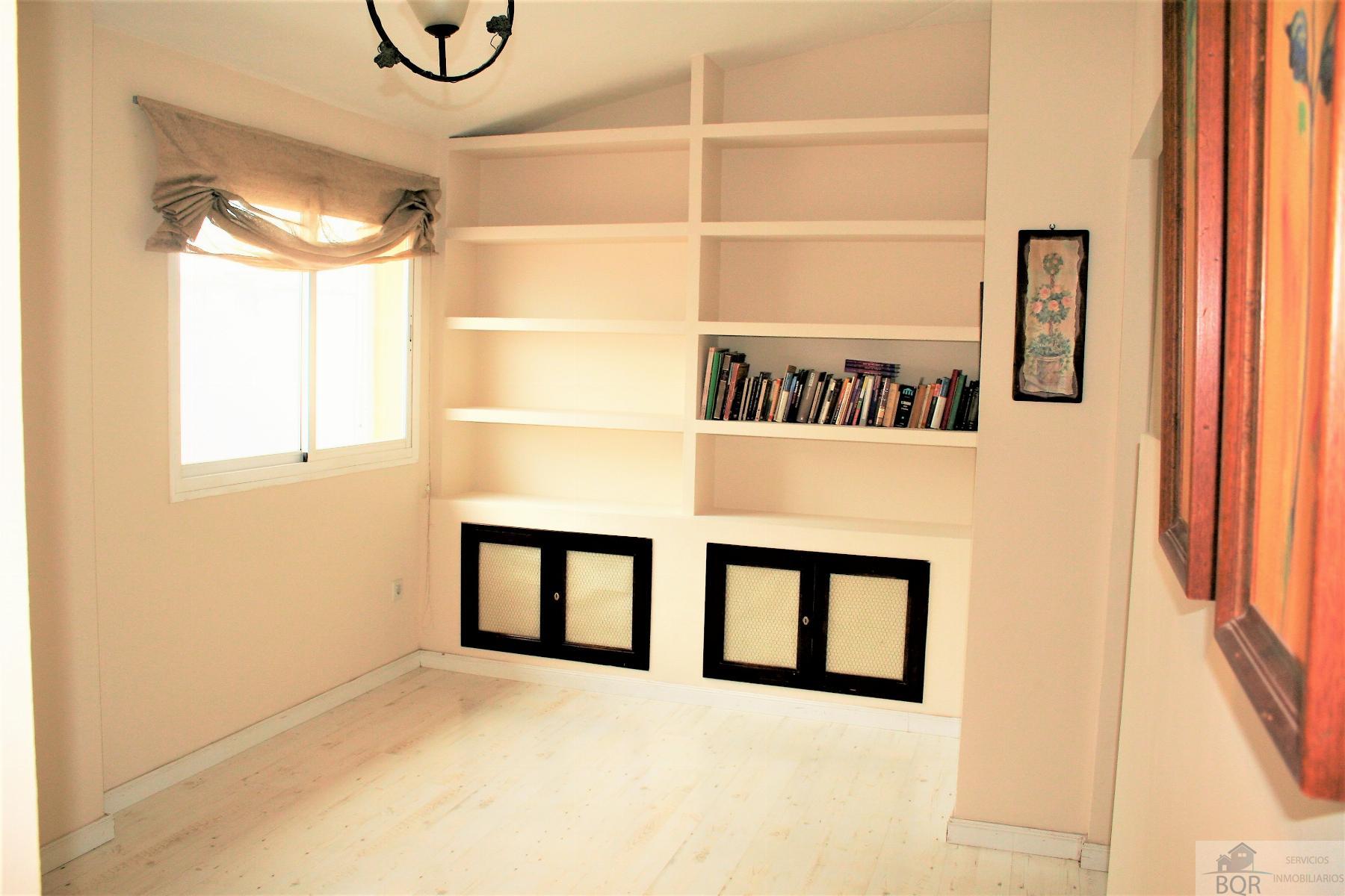 For sale of penthouse in Jerez de la Frontera