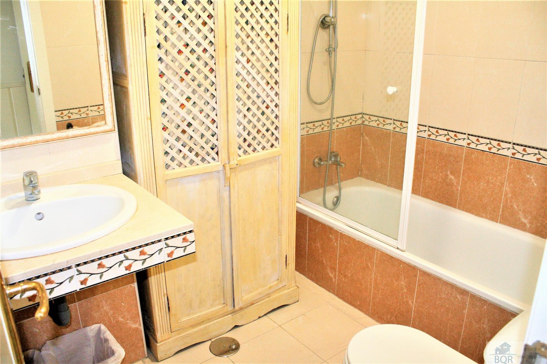 For sale of penthouse in Jerez de la Frontera