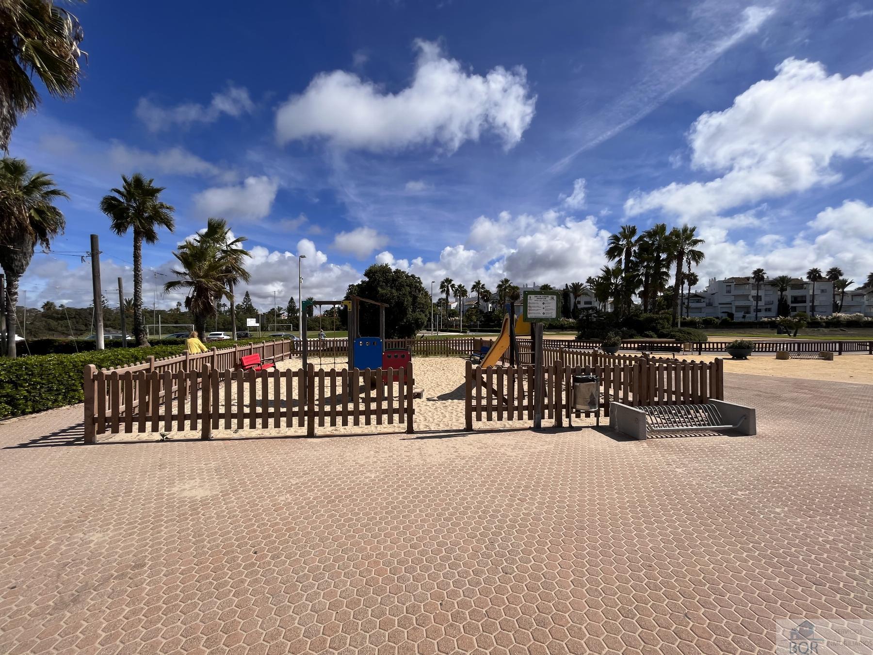 For rent of flat in Rota