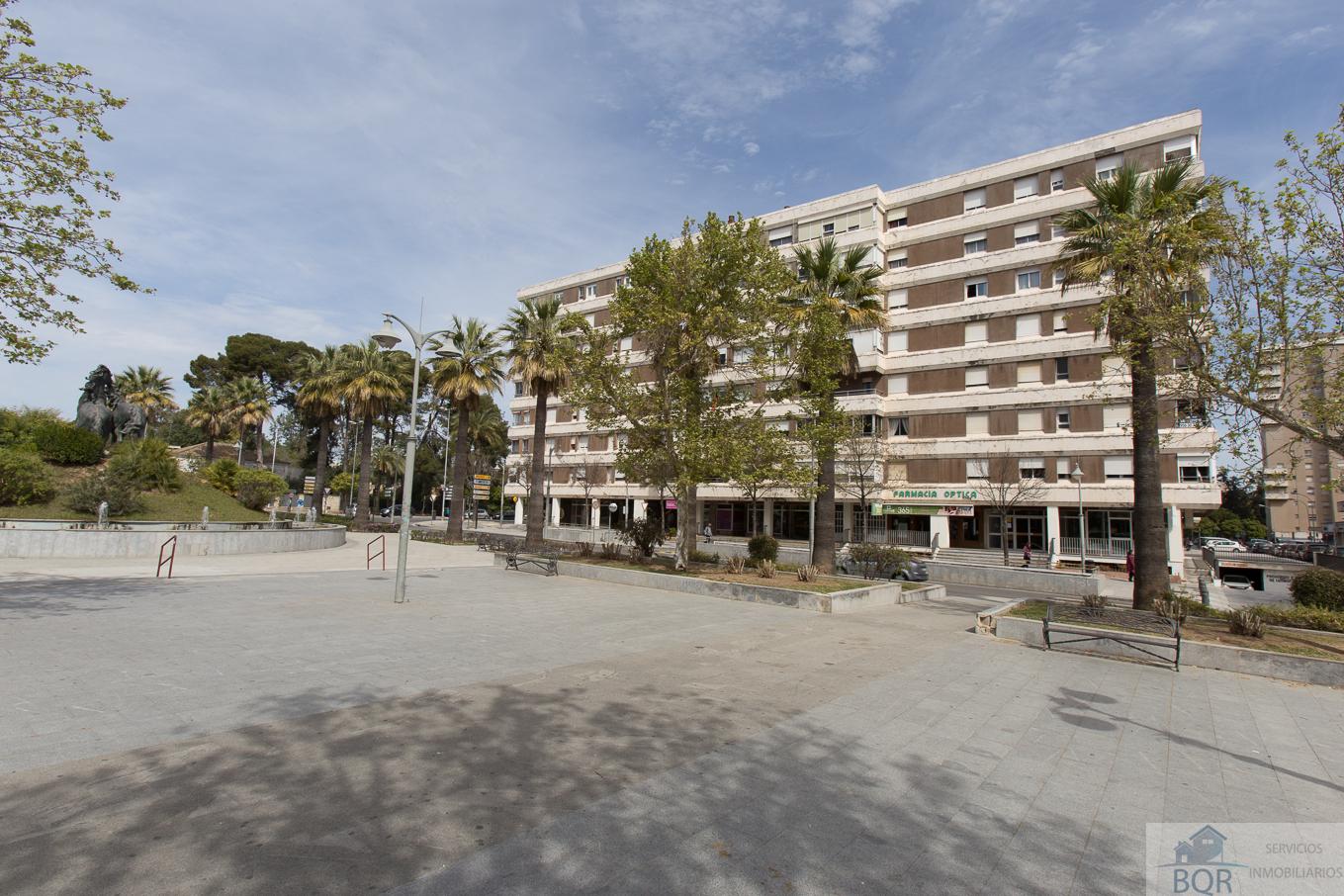 Verkoop van garage in Jerez de la Frontera