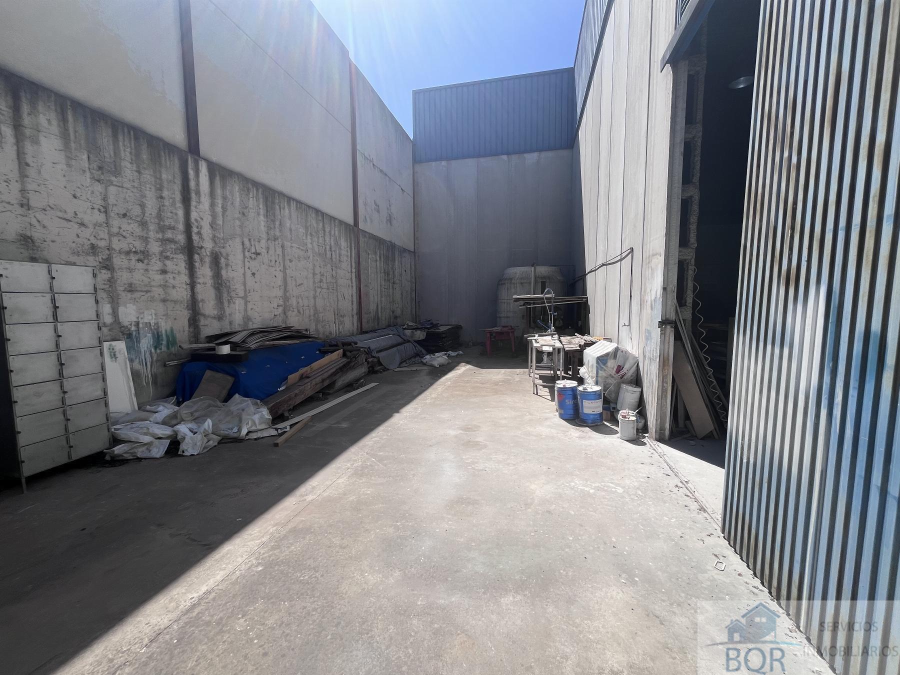 Venta de nave en Jerez de la Frontera