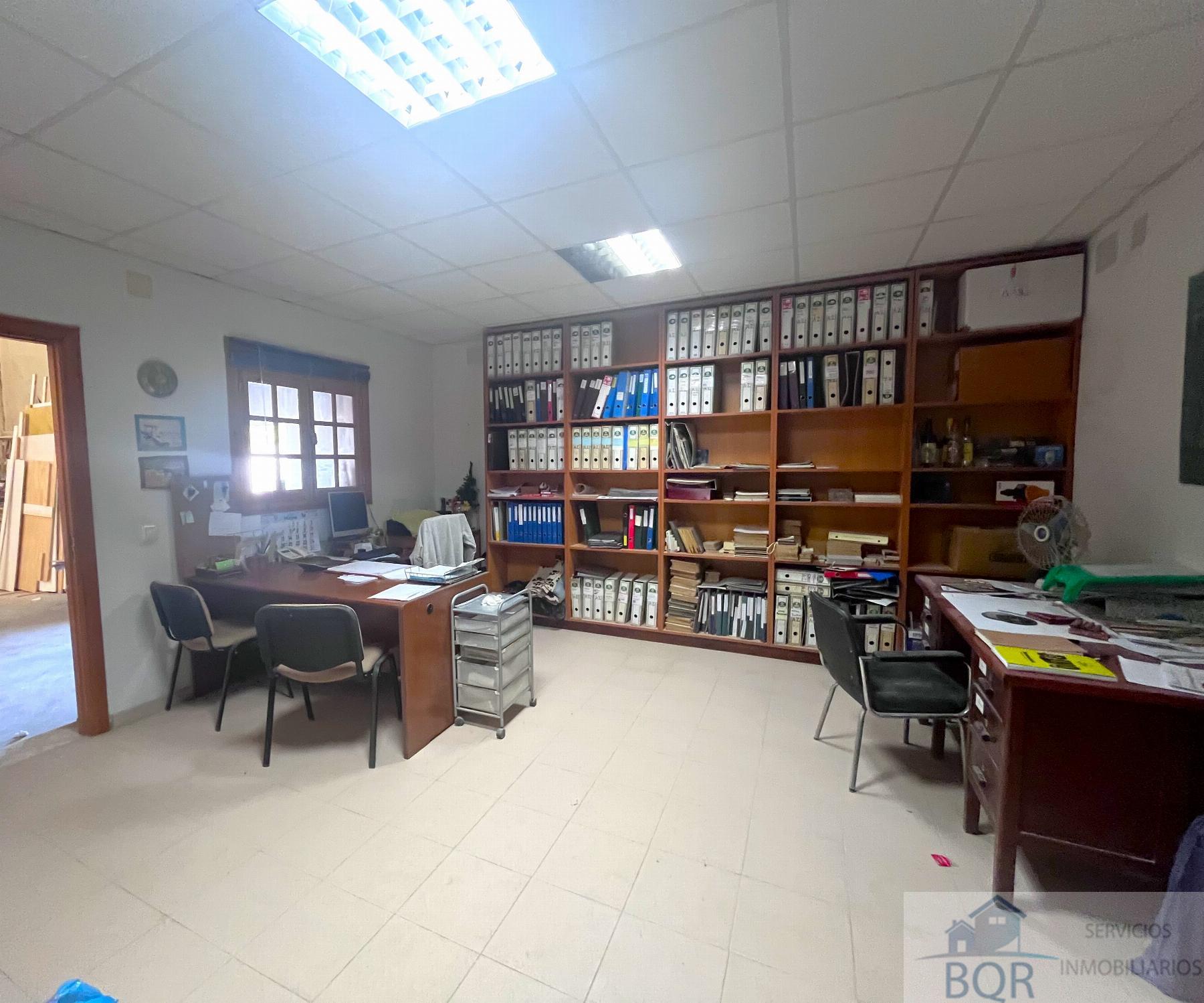 Venta de nave en Jerez de la Frontera