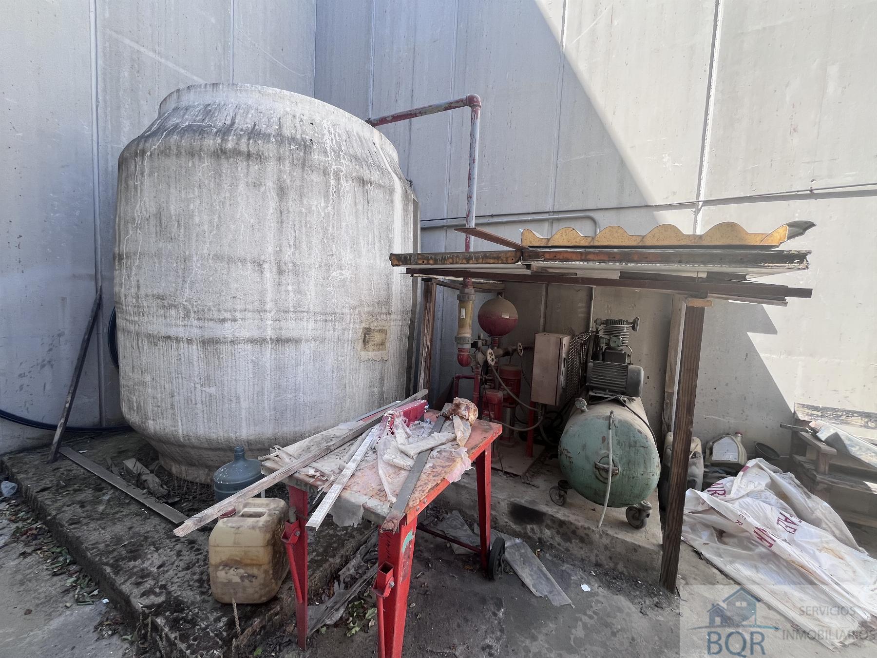 Venta de nave en Jerez de la Frontera