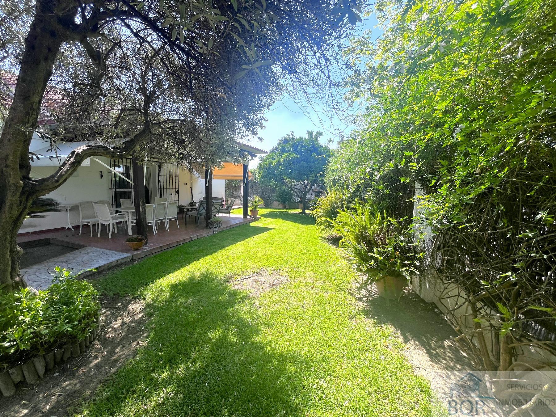 For sale of chalet in Jerez de la Frontera
