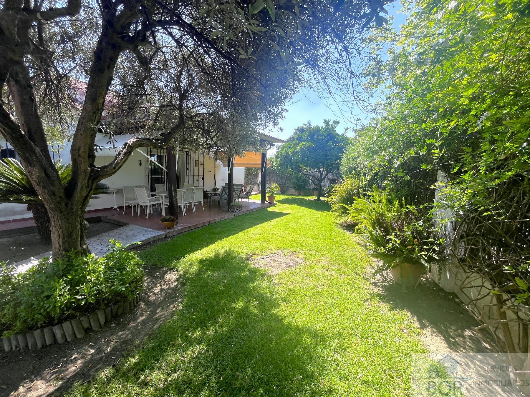 For sale of chalet in Jerez de la Frontera