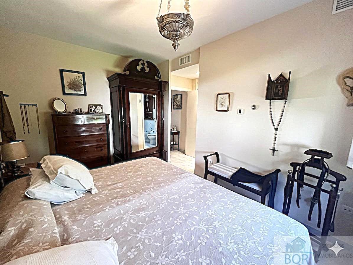 For sale of chalet in Jerez de la Frontera