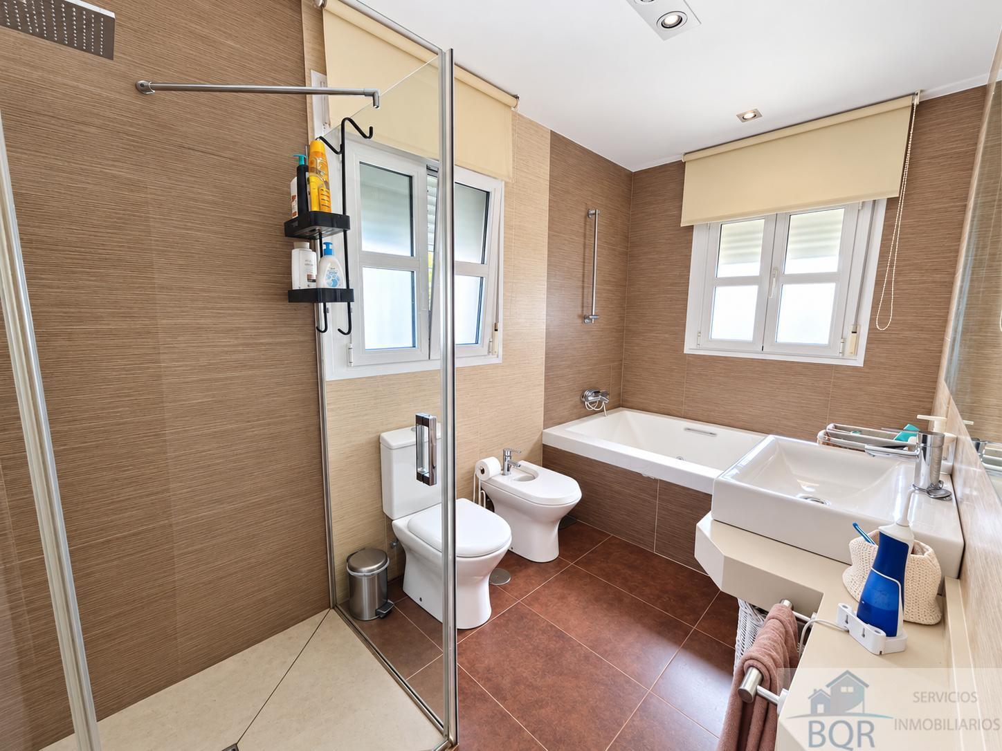 Baño suite