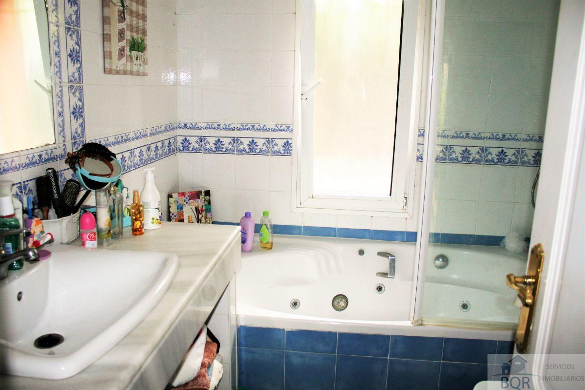Zu verkaufen von chalet in
 Jerez de la Frontera