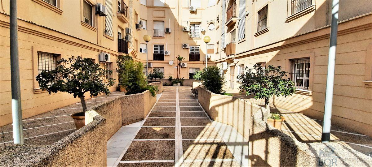 Продажа от

 Квартира на Jerez de la Frontera