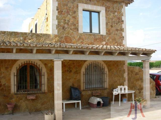 For sale of house in Palma de Mallorca