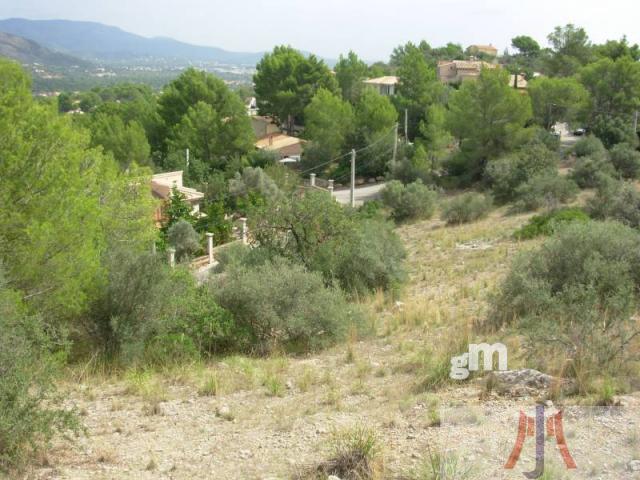 For sale of land in Esporles