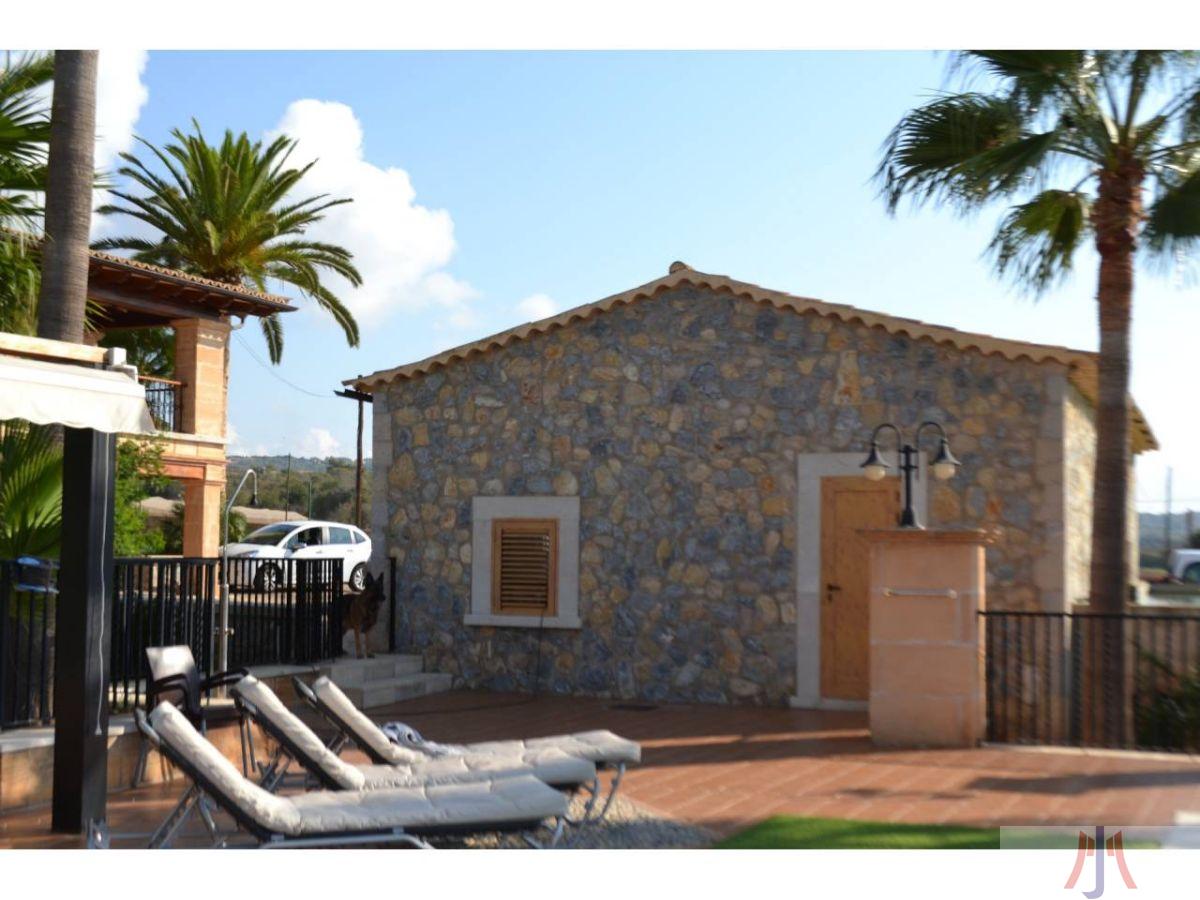 For sale of rural property in Palma de Mallorca