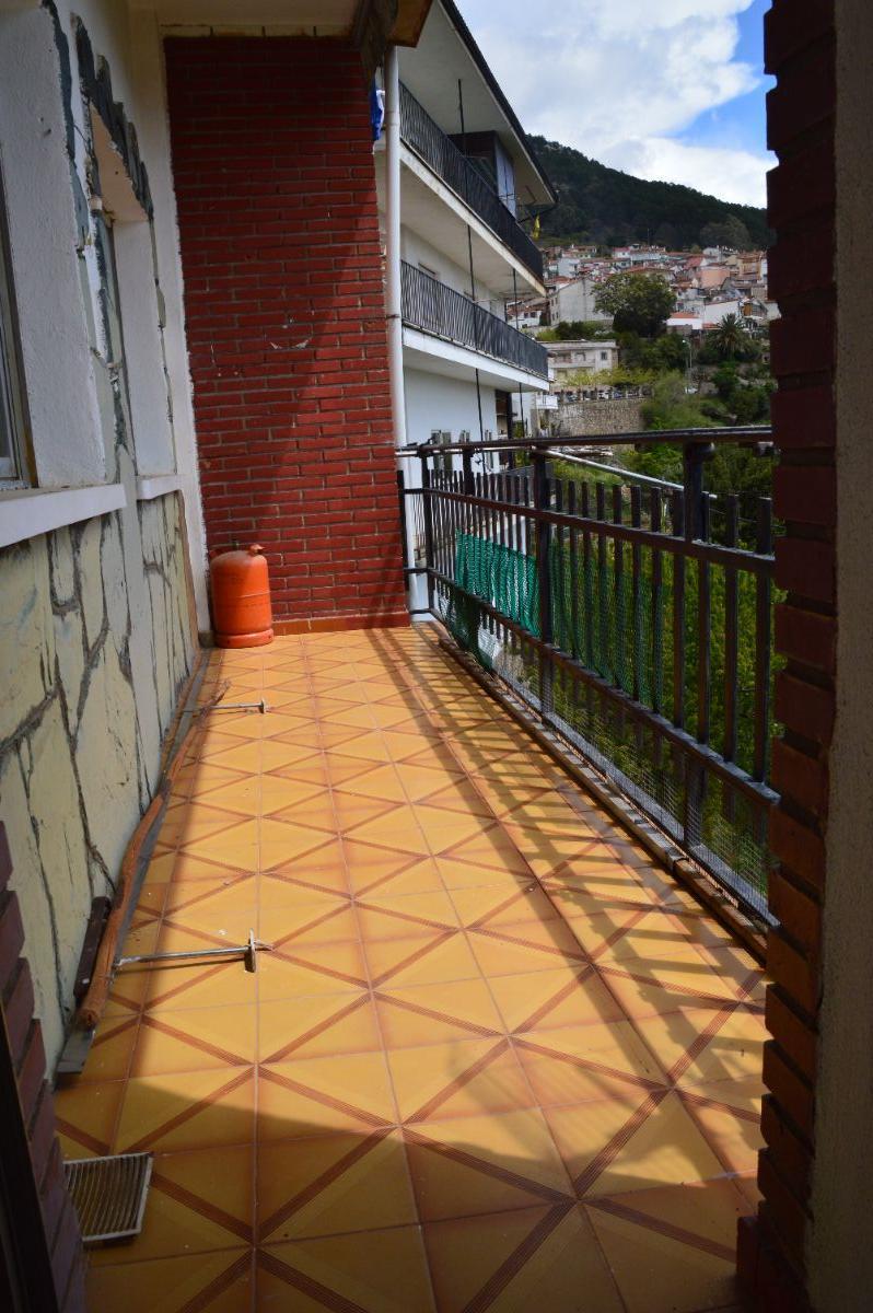 For sale of flat in Pedro Bernardo