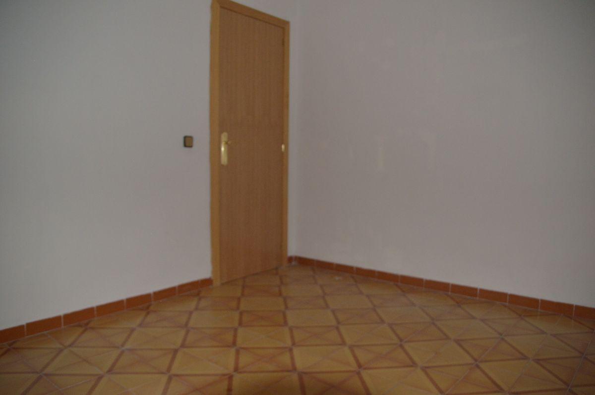 For sale of flat in Pedro Bernardo