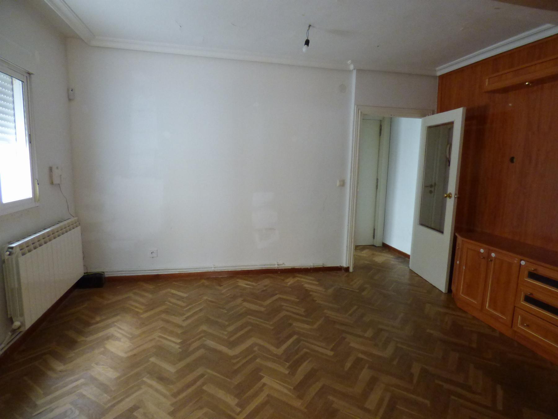 For sale of flat in Alcobendas