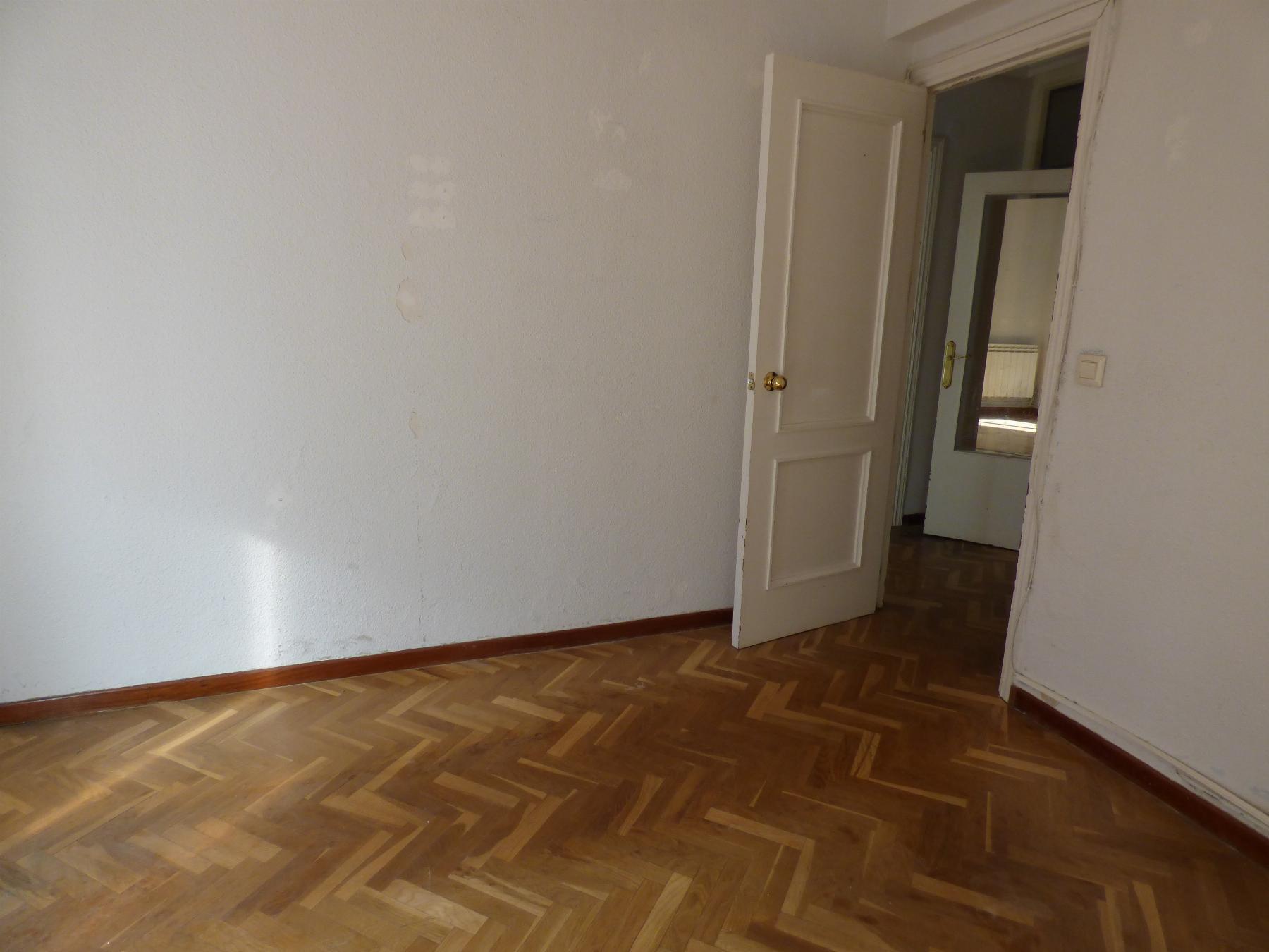 For sale of flat in Alcobendas