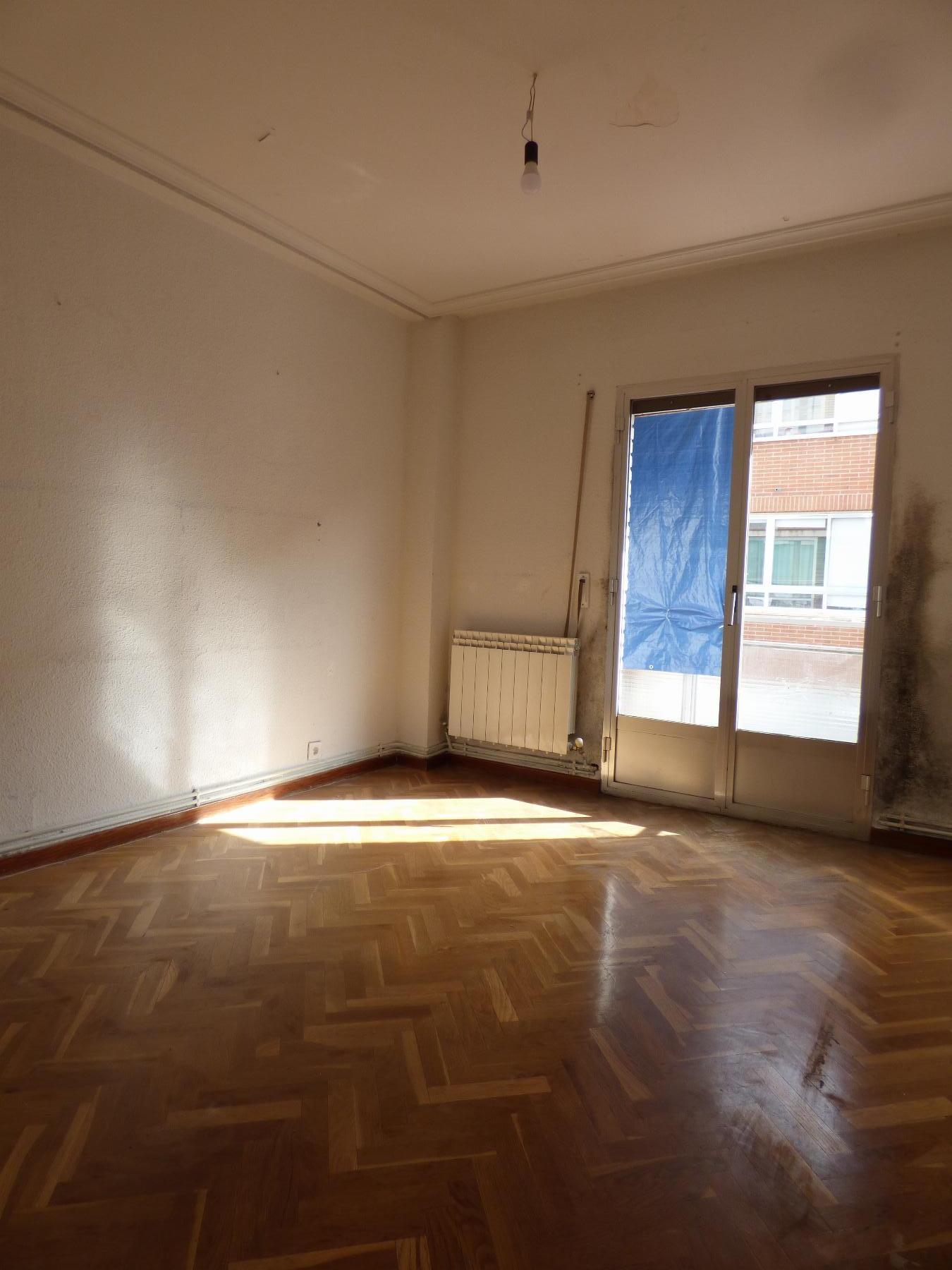 For sale of flat in Alcobendas