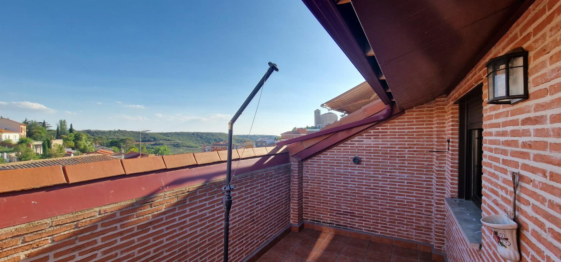 For sale of penthouse in Los Santos de la Humosa