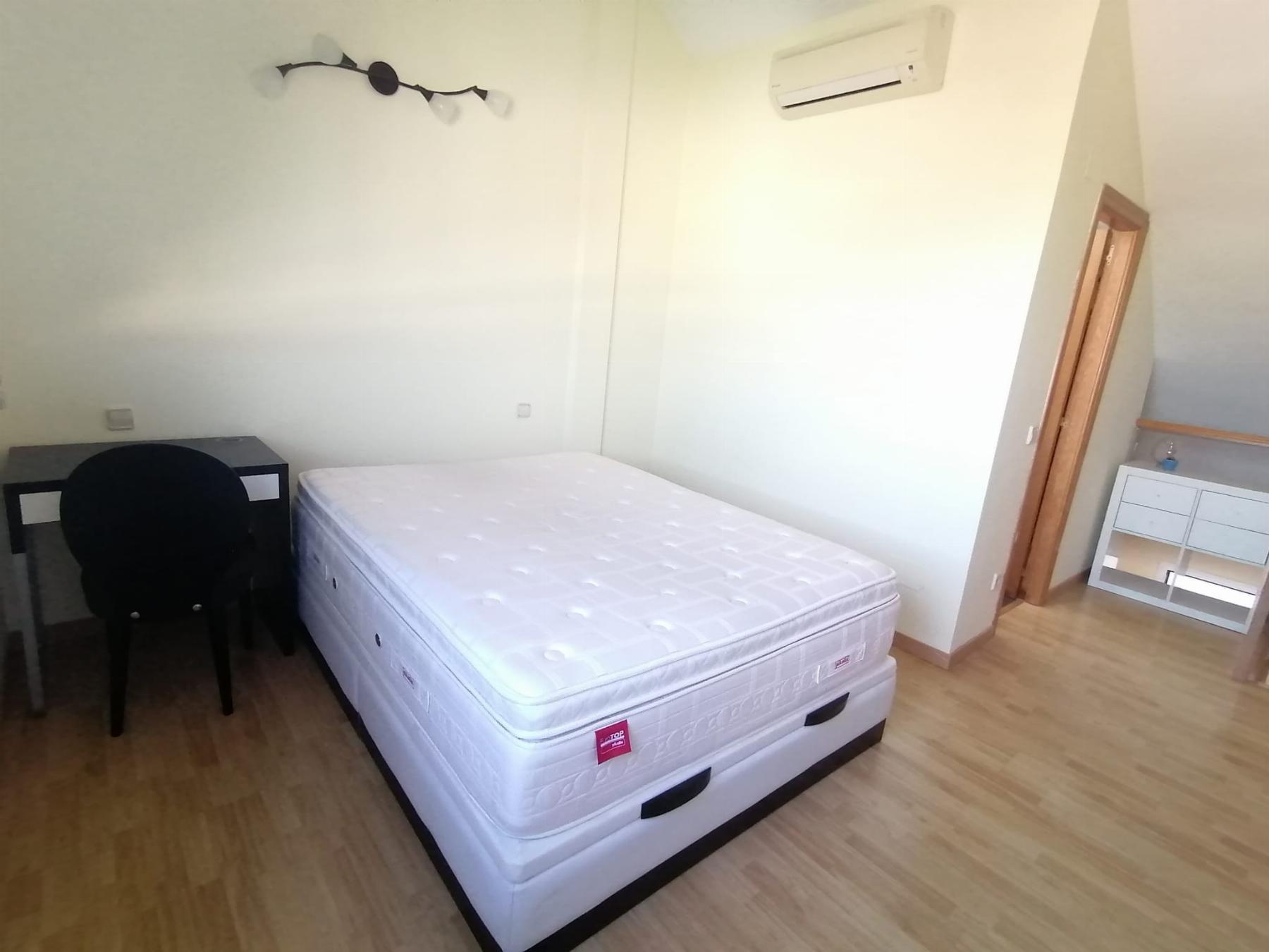 For rent of duplex in San Sebastián de los Reyes