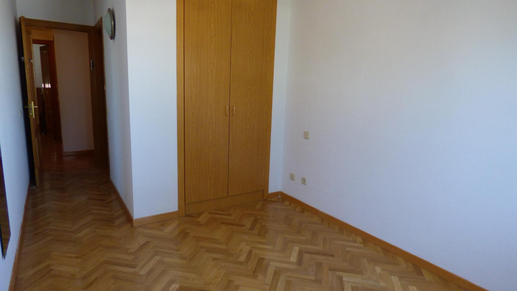 For sale of flat in Alcobendas