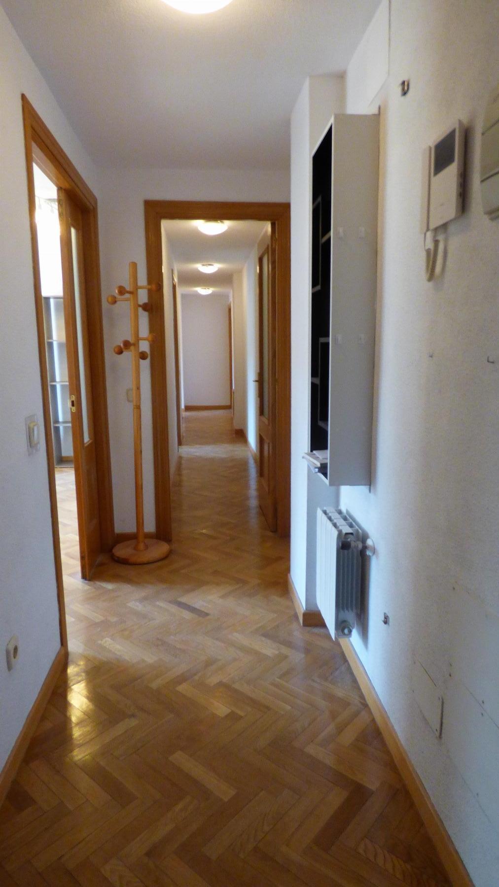 For sale of flat in Alcobendas