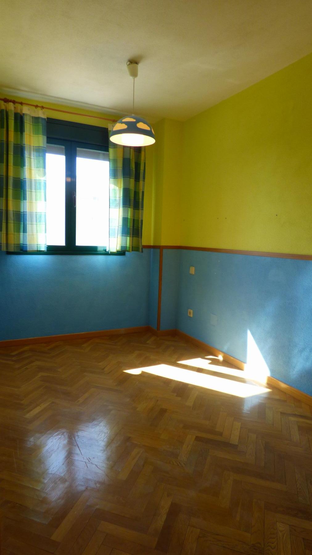 For sale of flat in Alcobendas