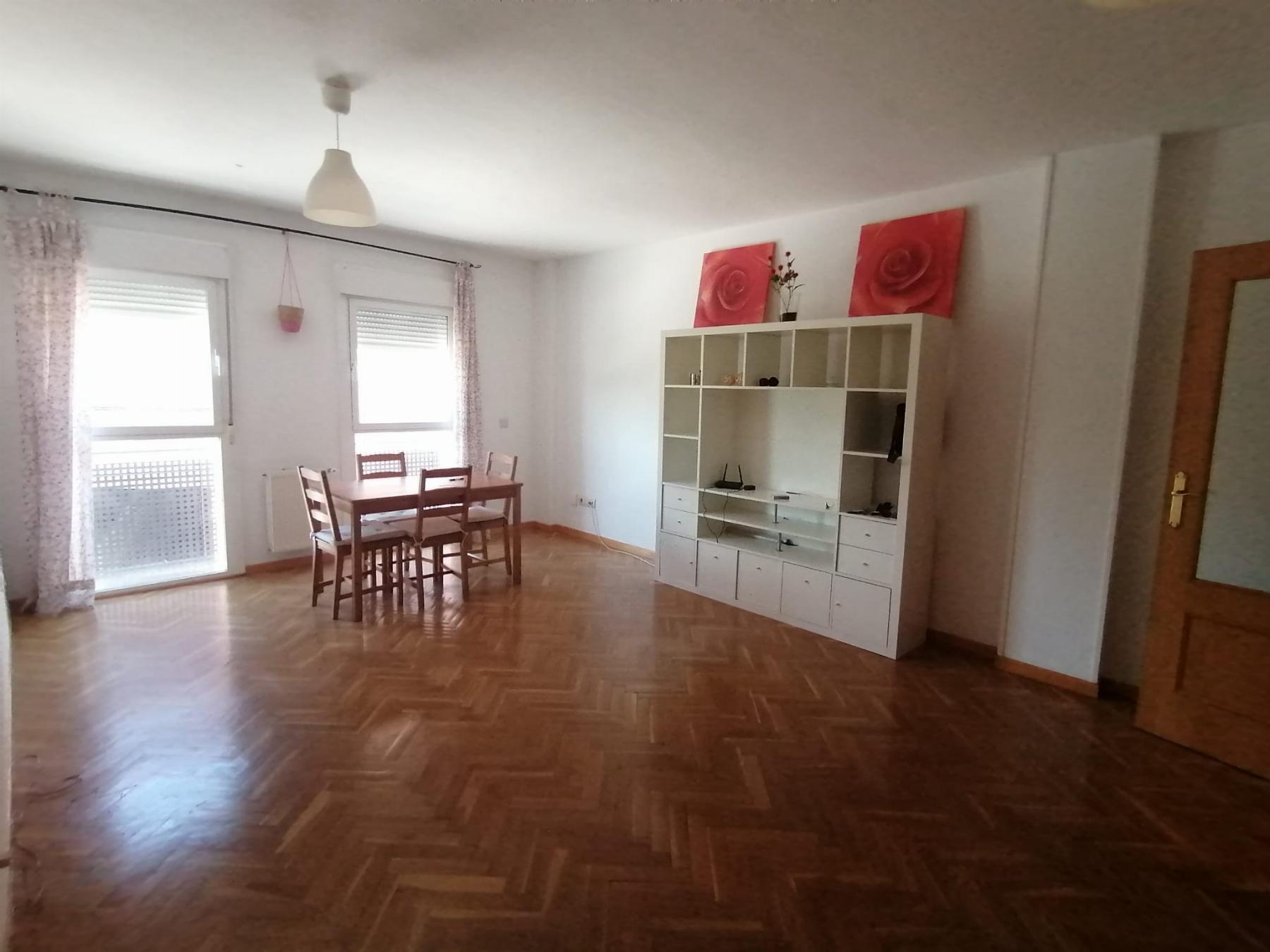 For sale of flat in Alcobendas