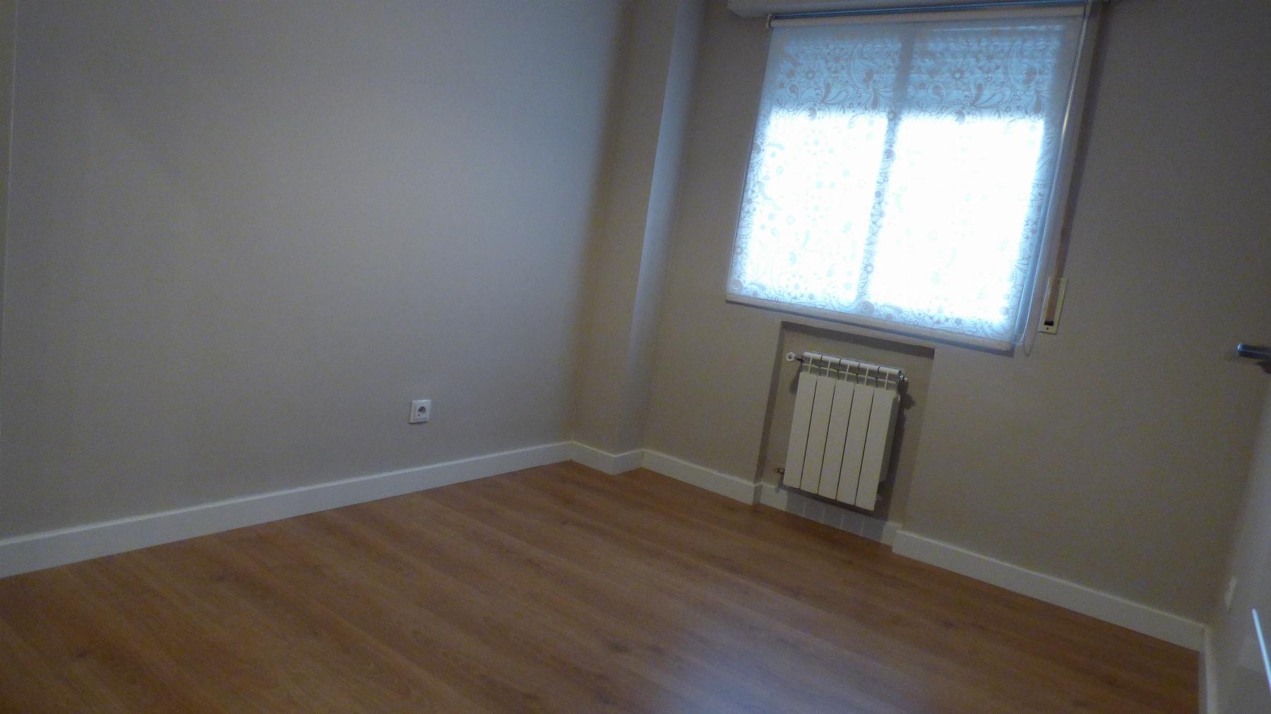 For sale of flat in San Sebastián de los Reyes