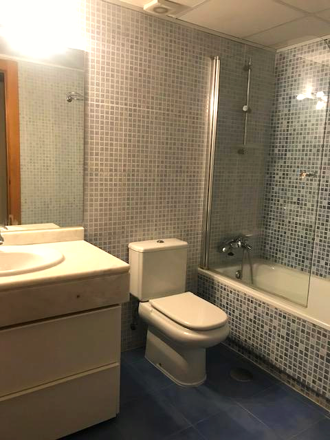 For sale of duplex in Paracuellos de Jarama
