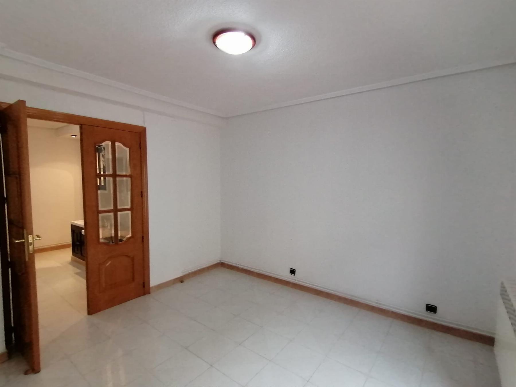 For sale of flat in Alcobendas