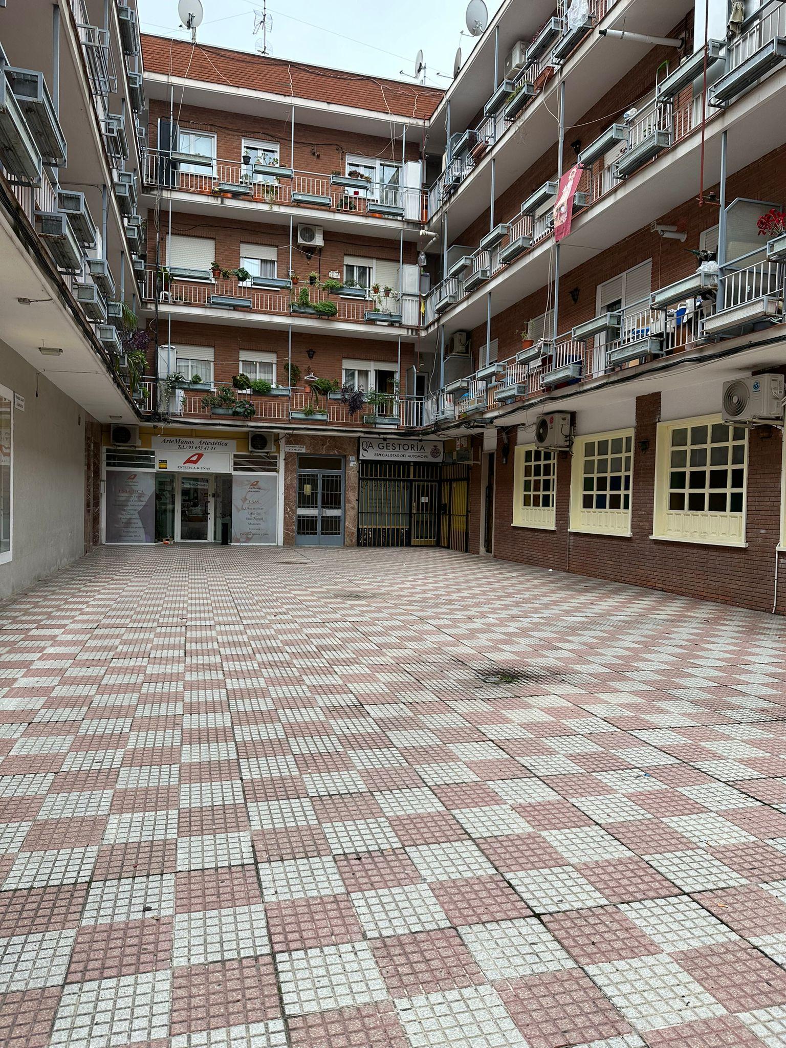 Alquiler de local comercial en Alcobendas