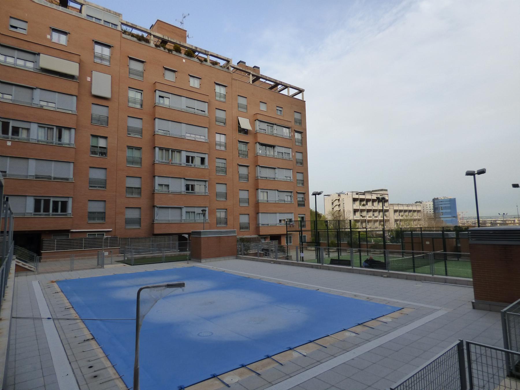For sale of flat in San Sebastián de los Reyes