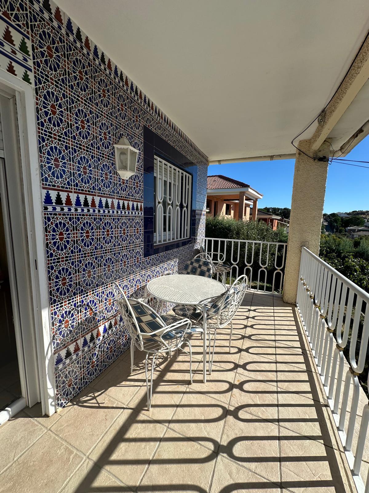 For sale of chalet in El Casar