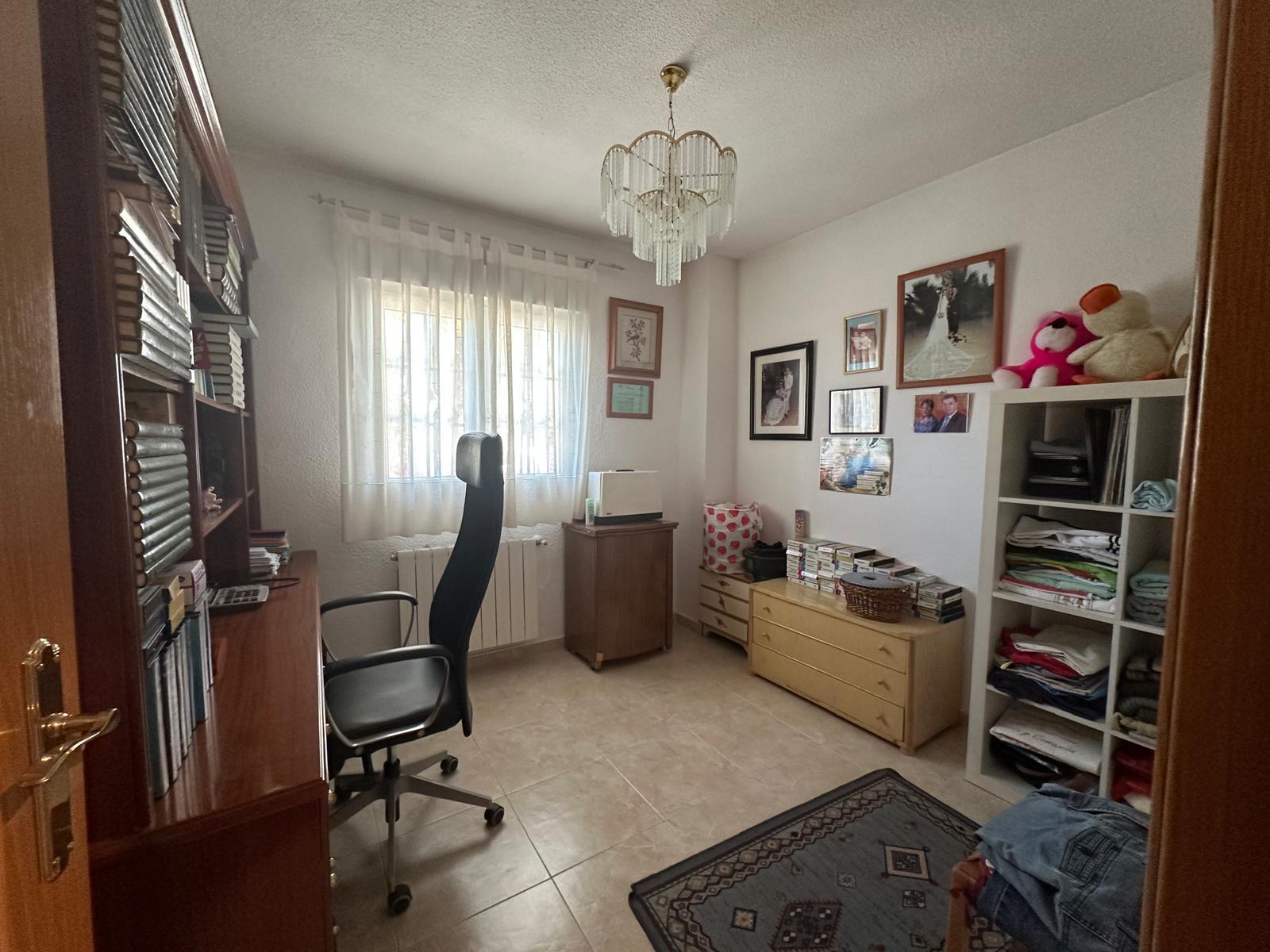 For sale of chalet in El Casar