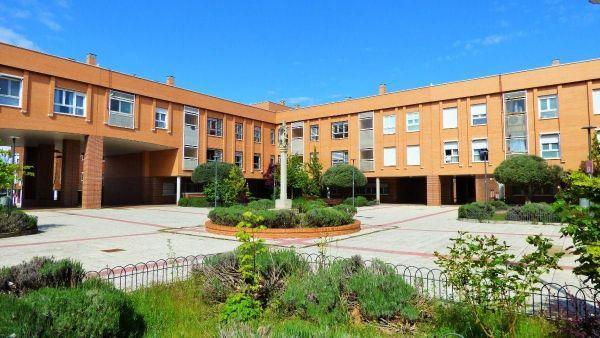 For sale of study in San Sebastián de los Reyes