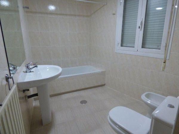 For sale of flat in San Sebastián de los Reyes