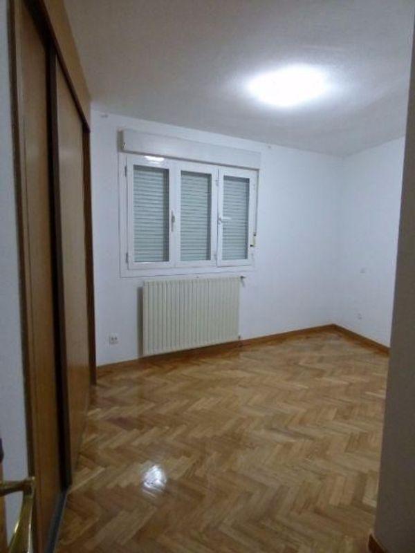 For sale of flat in San Sebastián de los Reyes