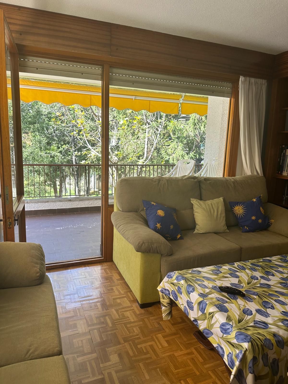For sale of flat in El Escorial