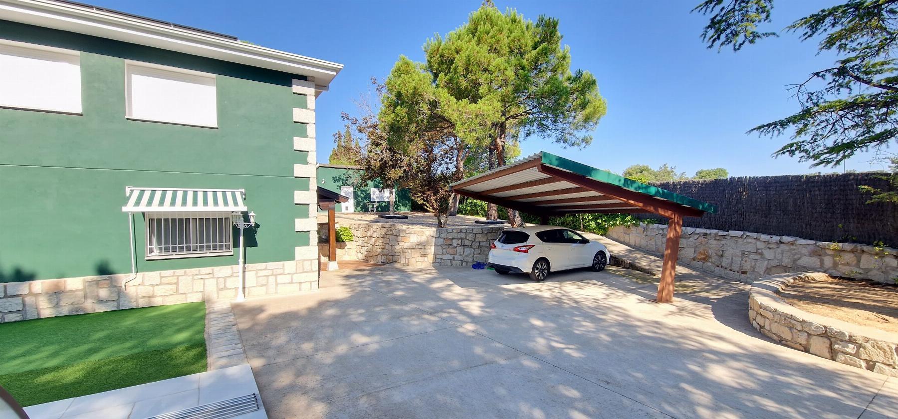 For sale of chalet in Lozoyuela-Navas-Sieteiglesias For sale of chalet in Lozoyuela-Navas-Sieteiglesias