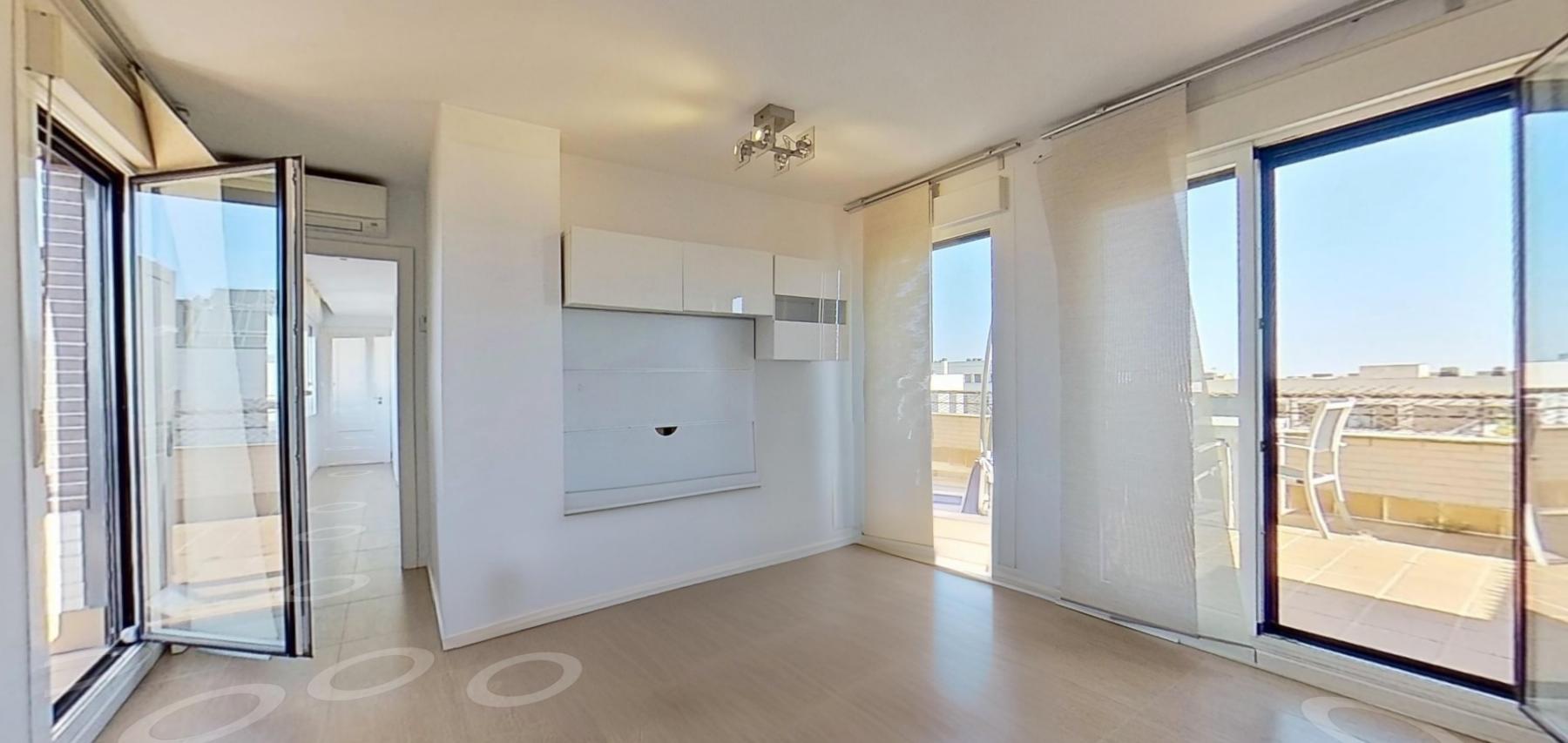 For sale of penthouse in Colmenar Viejo