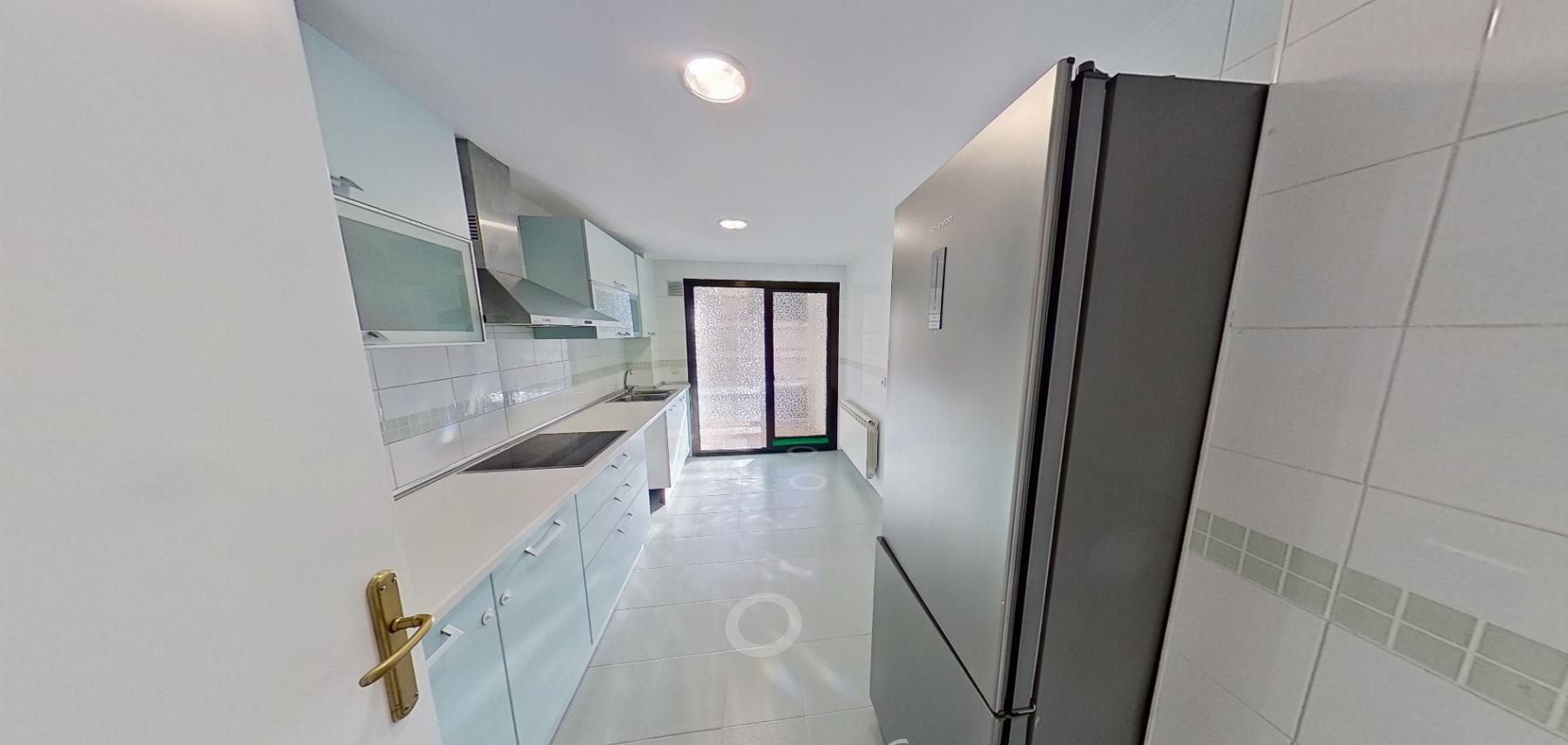 For sale of flat in Madrid