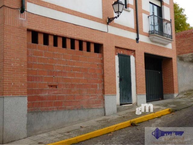 Venta de local comercial en Anchuelo