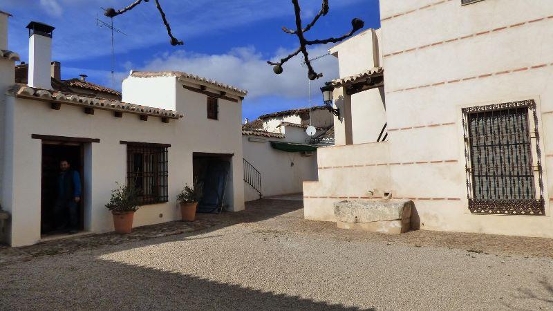 For sale of villa in Santa Cruz de Mudela